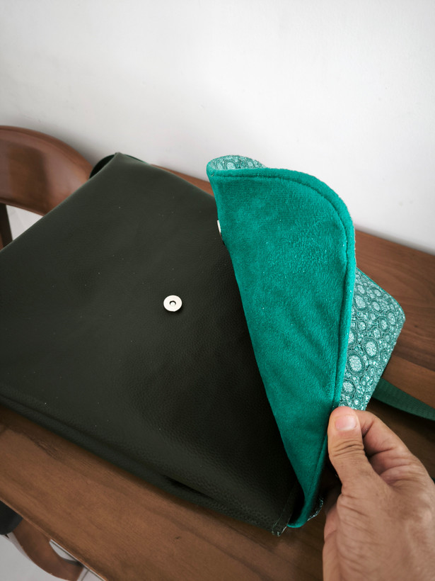 کوله پشتی فانتزی چرم مصنوعی وپارچه مجلسی سینا